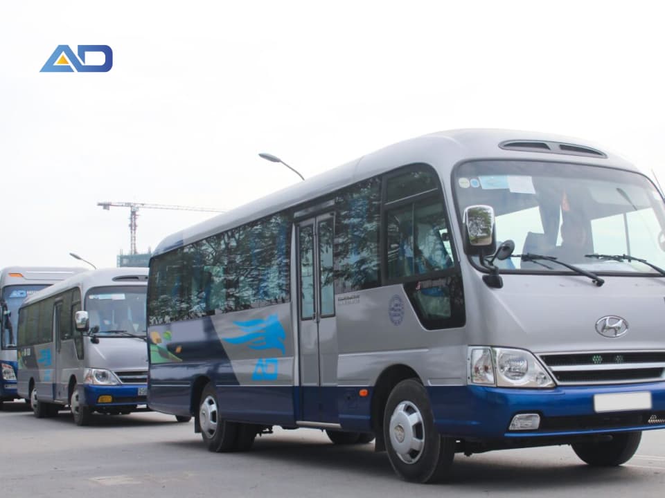 tong-quan-ve-gia-ca-va-cac-goi-dich-vu-thue-xe-cao-cap-tu-ha-noi-den-ninh-binh