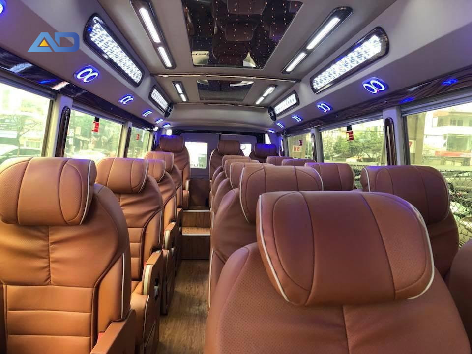 cac-dong-xe-doi-moi-cua-dich-vu-thue-xe-45-cho-o-ha-noi