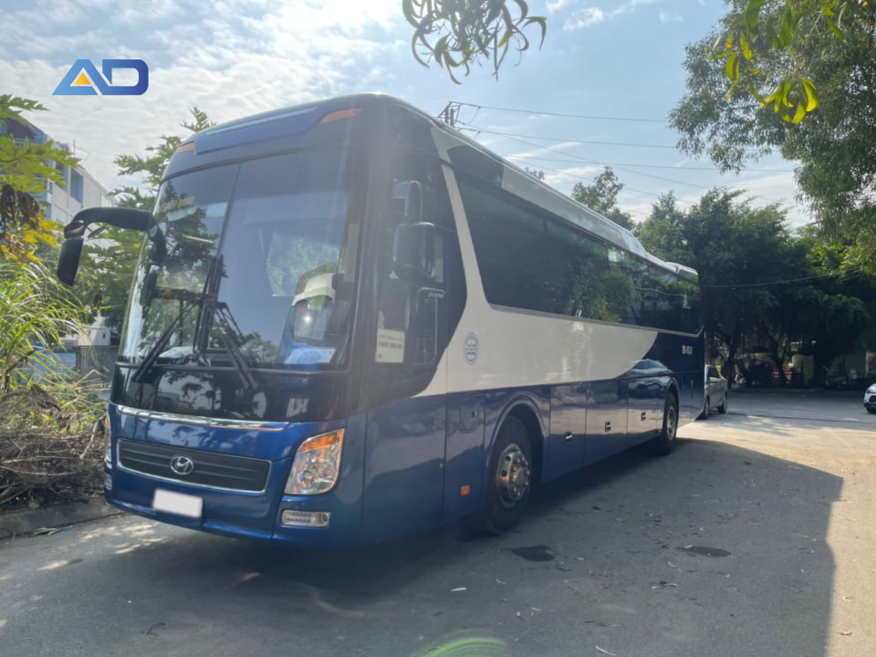 chon-loai-xe-45-cho-thue-phu-hop-nhu-cau