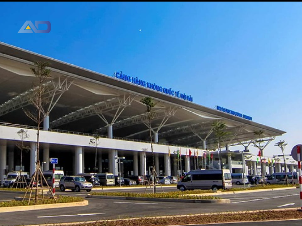 xe đưa đón sân bay Nội Bài Thái Nguyên tận nơi