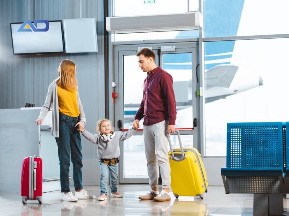 xe đưa đón sân bay Nội Bài về Hải Phòng phù hợp cho gia đình 3 người