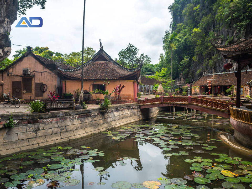 khu sinh thái Tràng An - địa điểm du lịch Tràng An lý tưởng