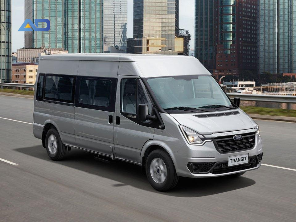 thuê xe 16 chỗ tại Hà Nội ford transit hiện đại